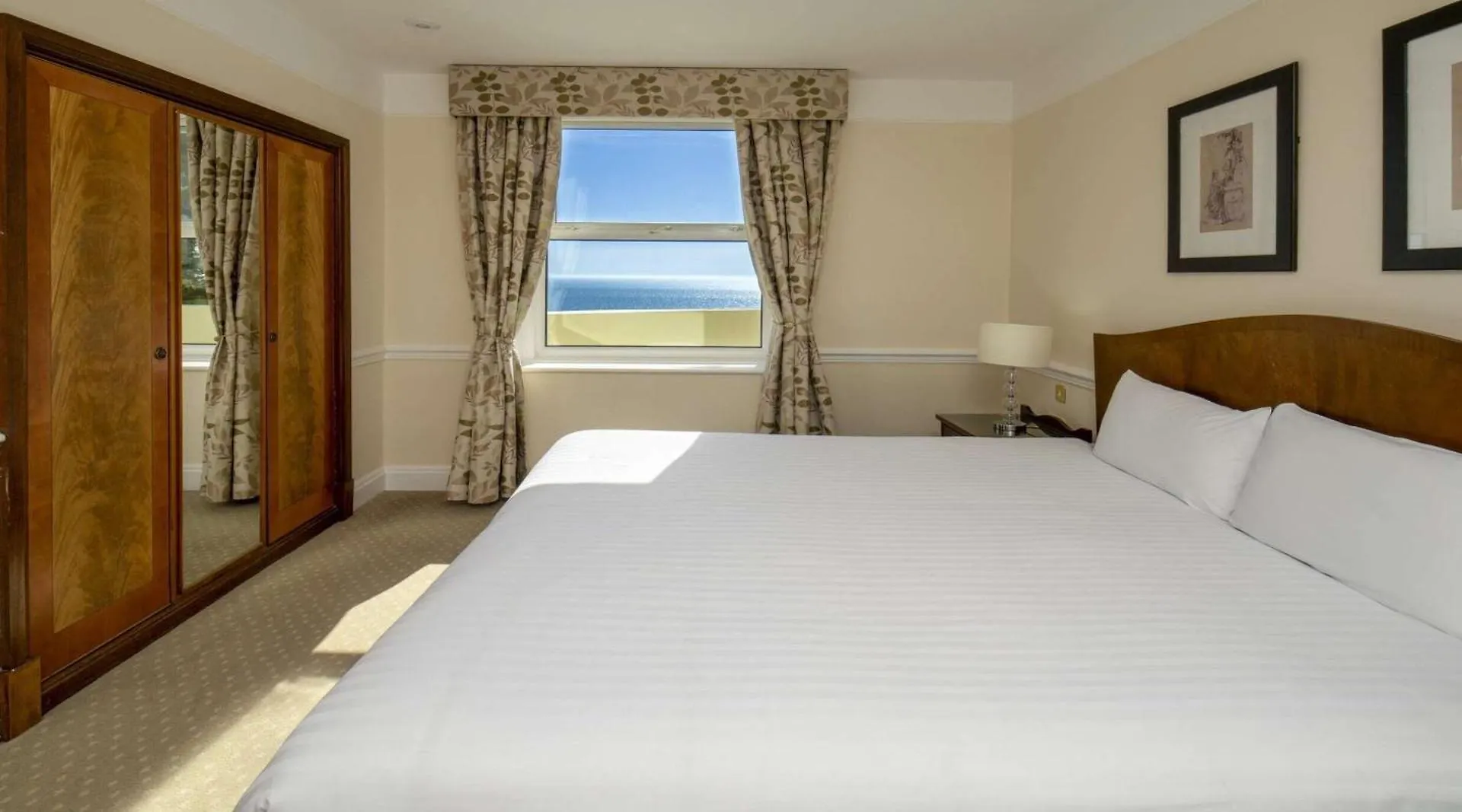 *** ホテル Bournemouth Carlton Hotel, BW Signature Collection イギリス